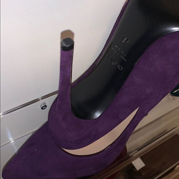 Casadei Suede High Heels NWOT - Picture 4 of 5